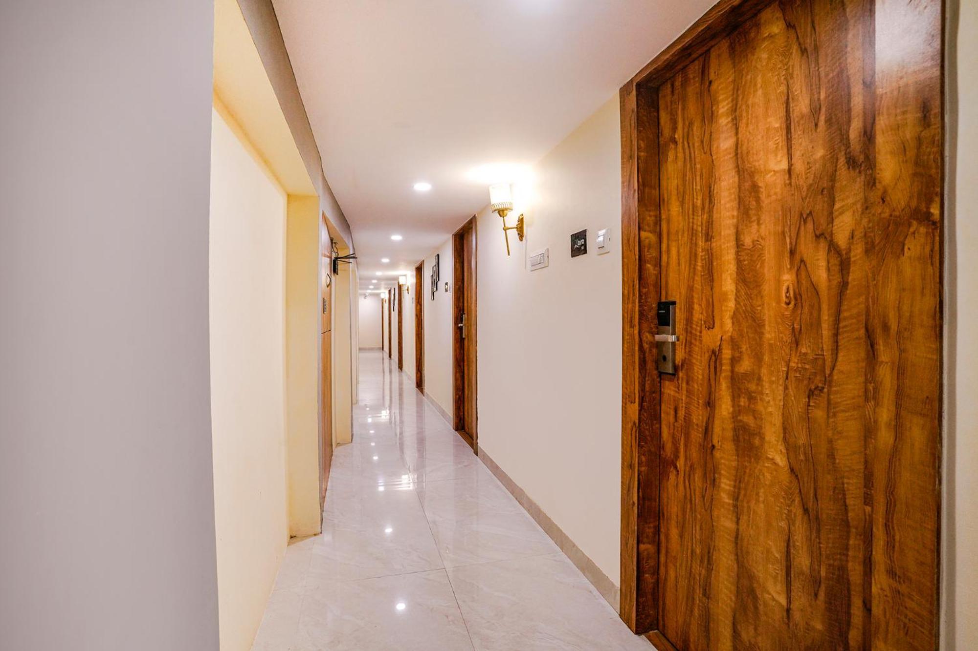 Fabhotel Grand Prime Nr Nesco Hotel Βομβάη Εξωτερικό φωτογραφία